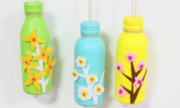 Tái ch? chai nh?a thành ?? trang trí