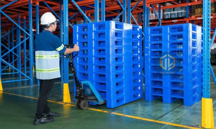 Cung c?p pallet nh?a uy tín t?i Tp.HCM