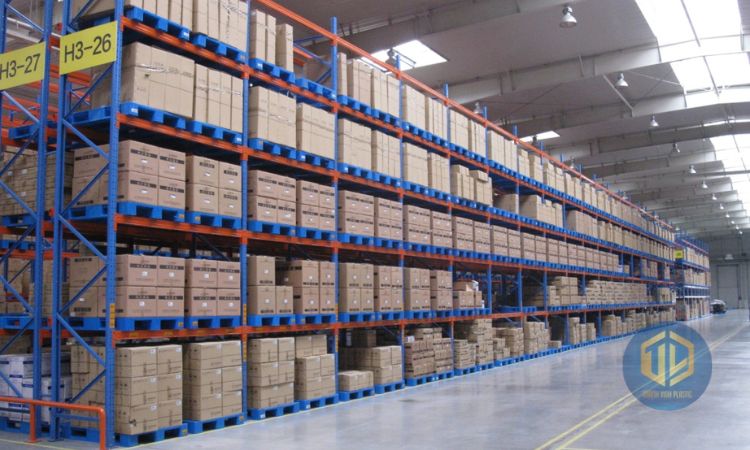 H??ng d?n l?a ch?n pallet nh?a kho l?nh phù h?p