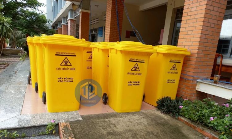 Y ngh?a c?a thùng rác màu vàng trong phan lo?i rác th?i