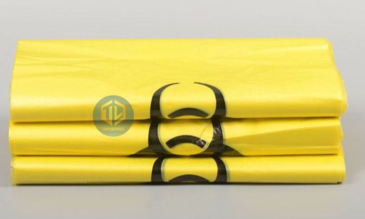 túi ??ng rác th?i y t? màu vàng