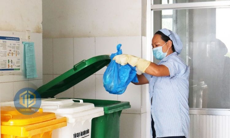 Quy trình qu?n ly ch?t th?i y t?