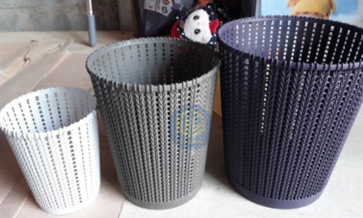 S?t rác nh?a v?n phòng