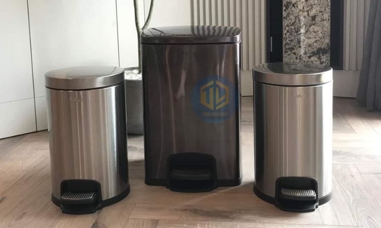 Thùng rác nh?p kh?u