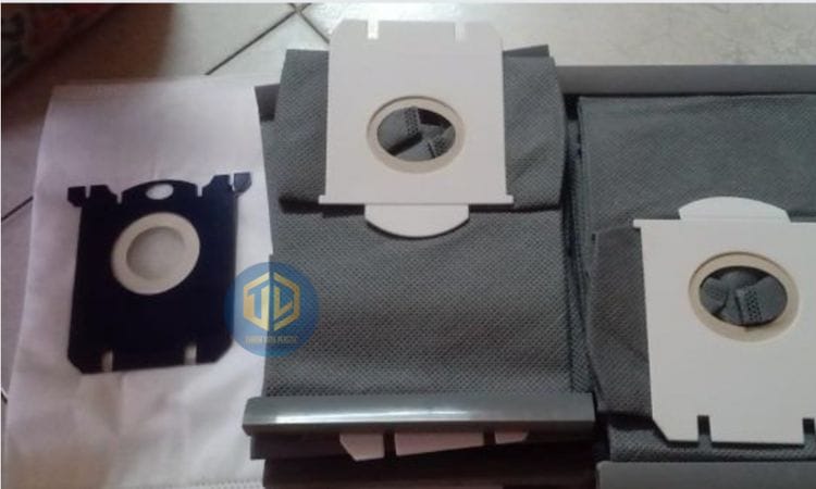 Theo ch?t li?u túi ??ng rác máy hút b?i