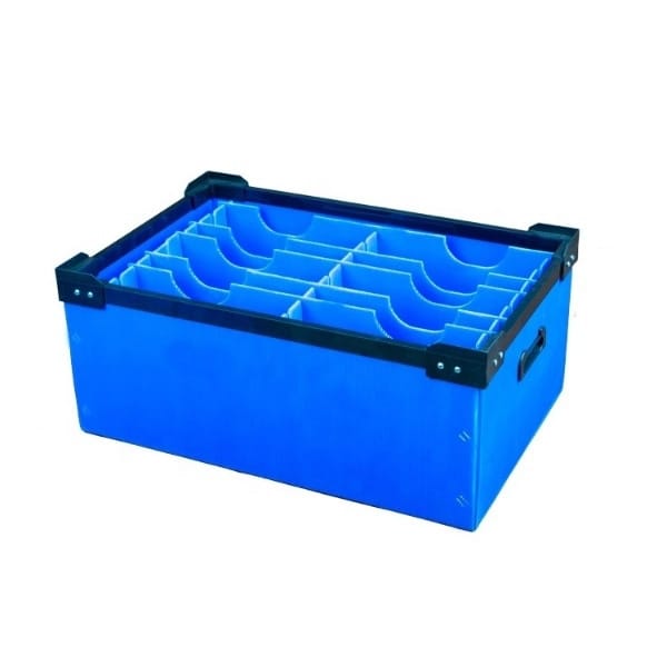 thung-nhua-danpla-co-vach-ngan