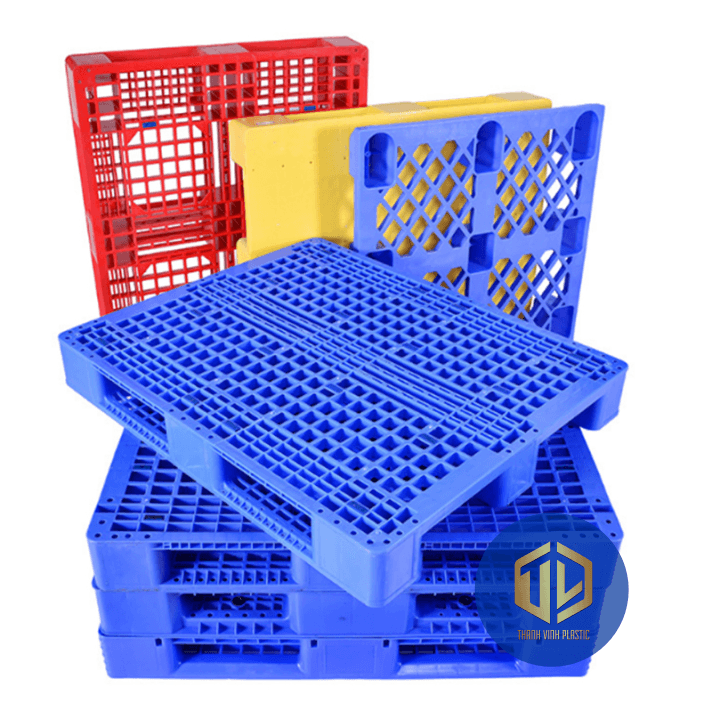 S?n xu?t pallet nh?a c?ng nghi?p