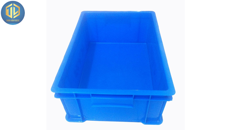 thung-nhua-dung-quan-ao-6