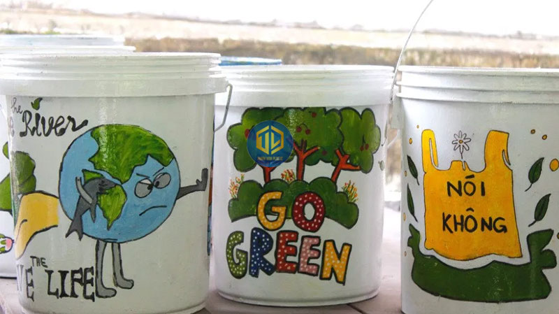 T?ng h?p 6 cách làm thùng rác tái ch? ??n gi?n và sáng t?o