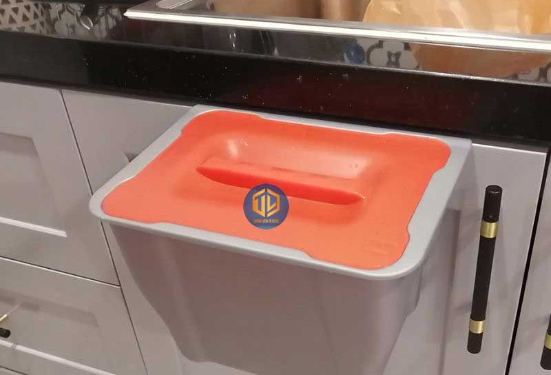 TOP 5 m?u thùng rác treo t??ng nhà v? sinh th?ng minh, giá t?t