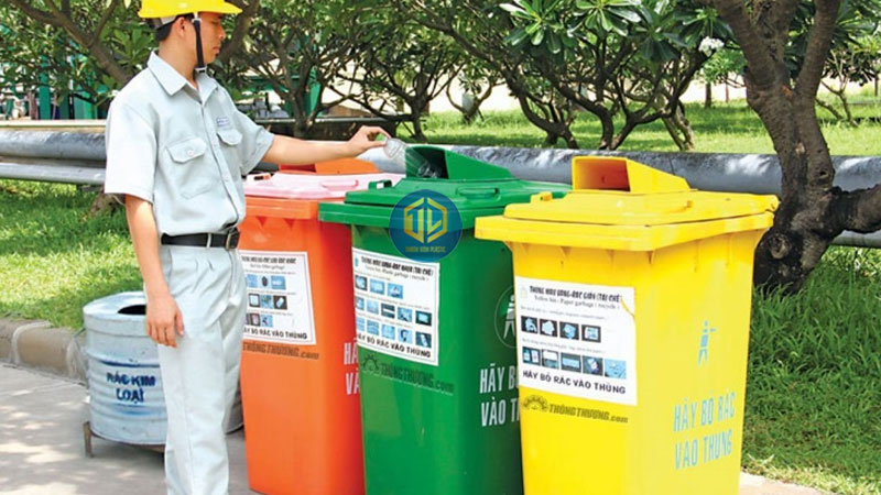 ??n v? cung c?p thùng rác nh?a HCM uy tín, ch?t l??ng, giá r?